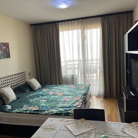 Apartment Seasons Club